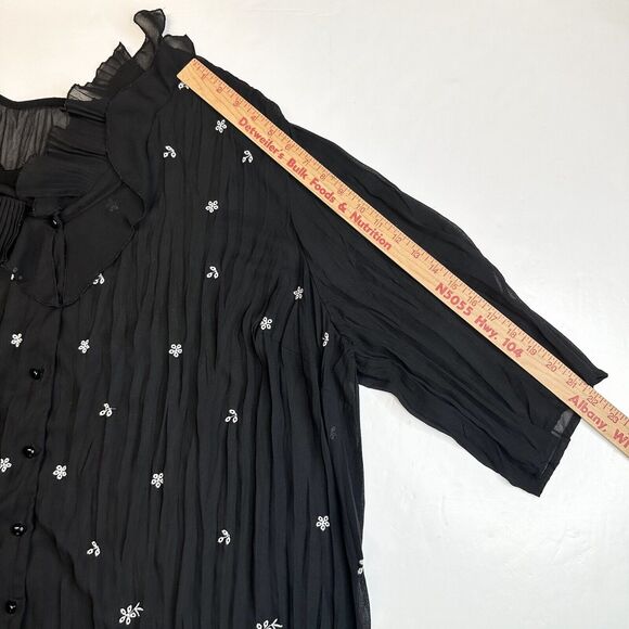 Maggie Barnes Semi Sheer Blouse 2X Button Up Black Floral Ruffle Collar *Flaw - Picture 7 of 11